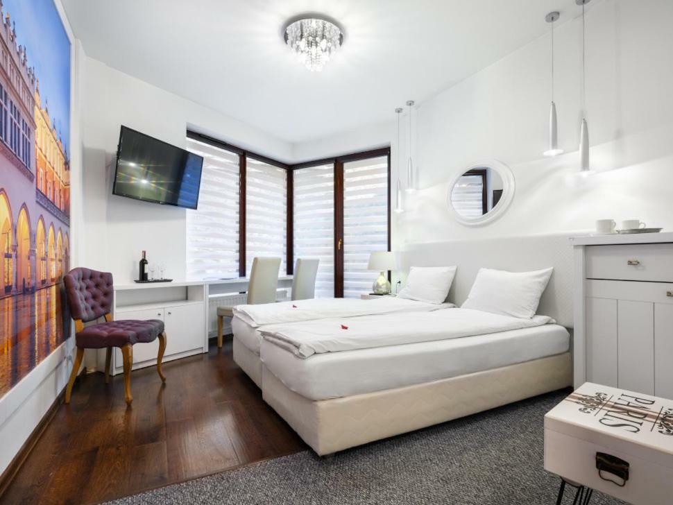 Parkside Old Town Aparthotel 3*